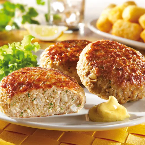 Frikadellen mit Erbsen-Möhren-Gemüse